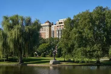 Otel The Newbury Boston