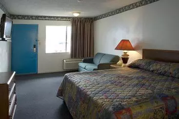 Hotel Travelodge Fm - 1960