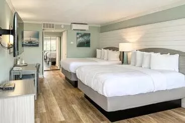 Thunderbird Beach Resort