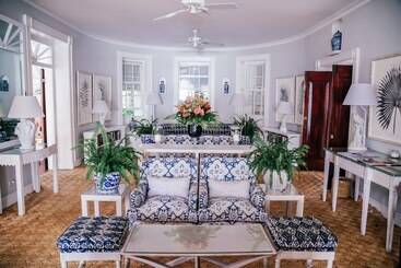 هتل Cobblers Cove Barbados