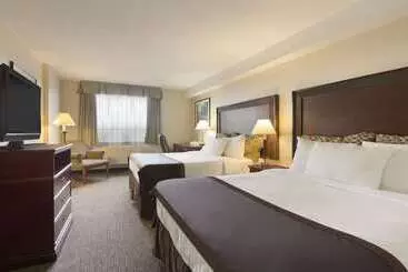 Travelodge Hotel By Wyndham Vancouver Airport