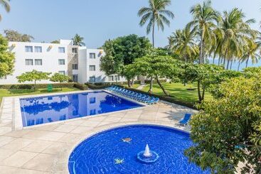 בית מלון כפרי Posada Real Puerto Escondido