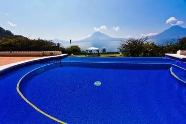 هتل Atitlan