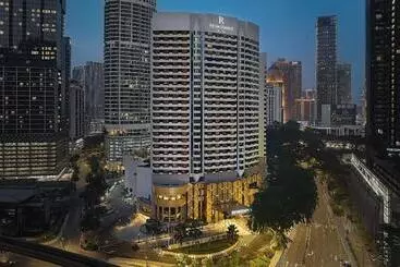 Renaissance Kuala Lumpur Hotel & Convention Centre
