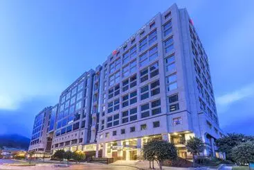 فندق NH Collection Bogotá Royal Teleport