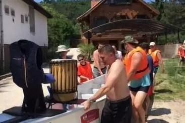 Nr 100 Szentendre Hotel Panzio Szolgáltatások