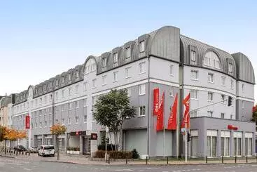 בית מלון כפרי Ibis Mainz City
