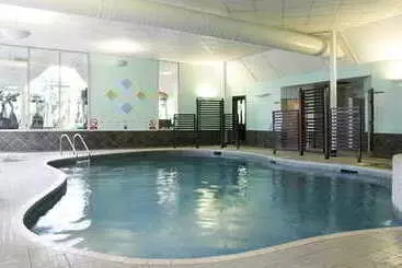 The Landmark Hotel And Leisure Club