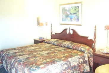 호텔 Americas Best Inns Huntsville