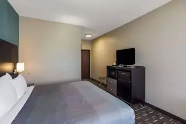 هتل Quality Inn Galesburg Near Us Highway 34 And I 74