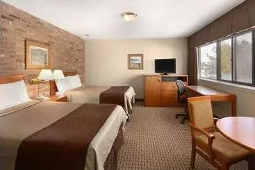 ホテル Travelodge By Wyndham Thunder Bay On