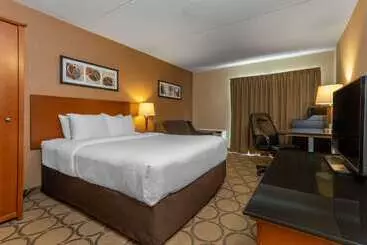 هتل Comfort Inn