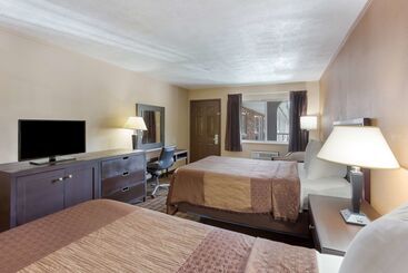 Surestay Hotel By Best Western Summersville