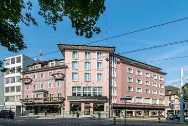 Hotel Sternen Oerlikon