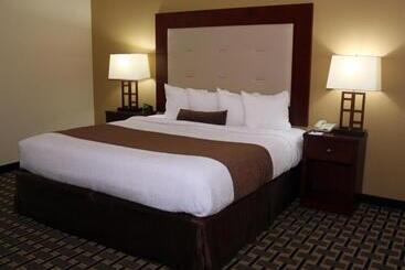 בית מלון כפרי Americinn By Wyndham Woodstock Il