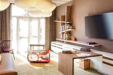 Novotel Saintquentin En Yvelines