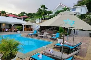 Le Relax Hotel And Restaurant