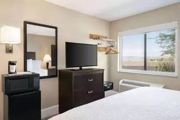 בית מלון כפרי Travelodge By Wyndham Lake Havasu