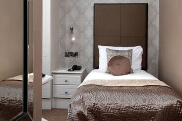 Glendower Hotel Bw Signature Collection