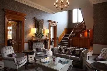 ホテル Brockencote Hall