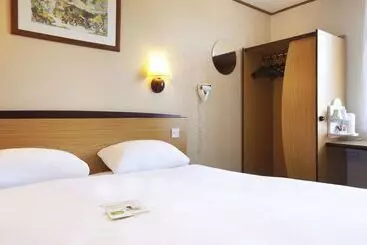 Campanile Hotel   Washington