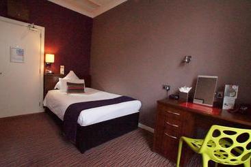 Carmelite Hotel; Bw Signature Collection