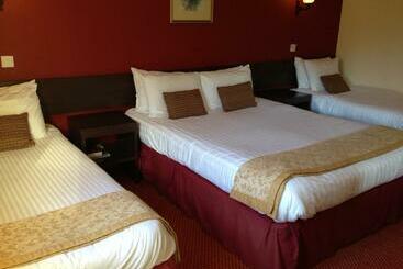 Highlander Hotel ‘a Bespoke Hotel’