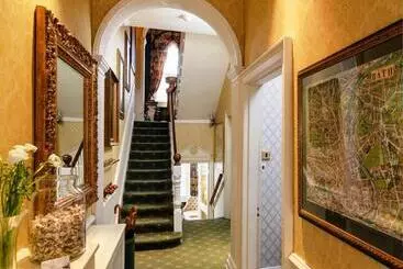 Отель The Kennard Boutique Guesthouse