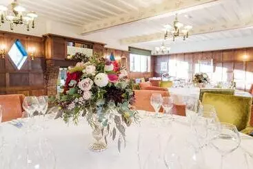 בית מלון כפרי The Montagu Arms