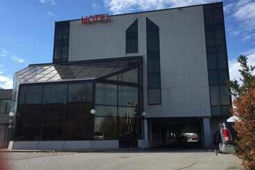 Montecassino Hotel & Suites