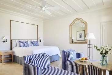 בית מלון כפרי Anassa