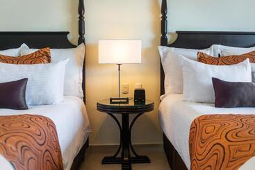 استراحتگاه Jewel Palm Beach