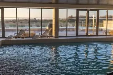 Отель Atalante Relais Thalasso & Spa   Wellness Hôtel