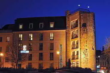 בית מלון כפרי Hôtel Tour Maje