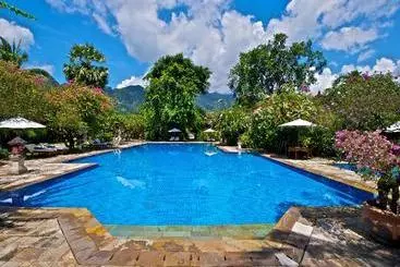 Matahari Beach Resort & Spa