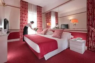 هتل Milton Rimini