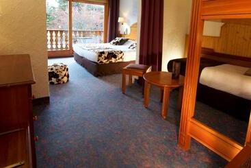 Hotel Hôtel Serre Palas