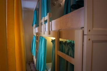 Nereus Hostel Near Kremlin