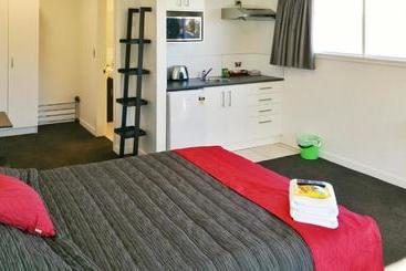 호텔 The Hibernian Studio Apartments   4 Latter Street