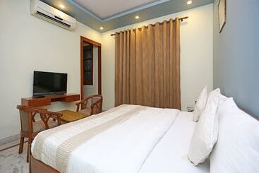 Отель Green Residency By Oyo Rooms