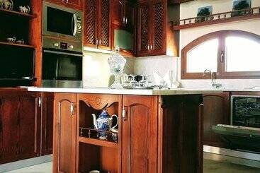 游客公寓 Onirozo Villa