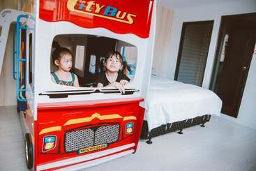 تختخواب و صبحانه Meng Yun Ge