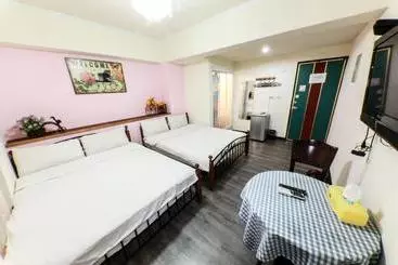 Pensión Feng Chia Europe 4