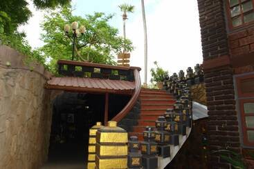 هتل Bagan Princess