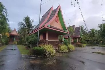Hotel M Resort