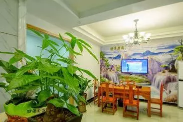 Zhangjiajie Zaihuilou Inn