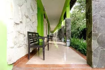 Hotel Popi Pondok Pisang