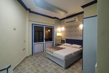 تختخواب و صبحانه Sababa Hotel Dahab