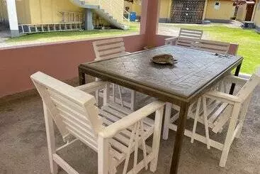 ペンション Little Shaw Park Guest House