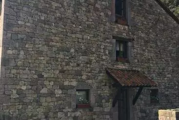 Albergue Cabrales   Hostel